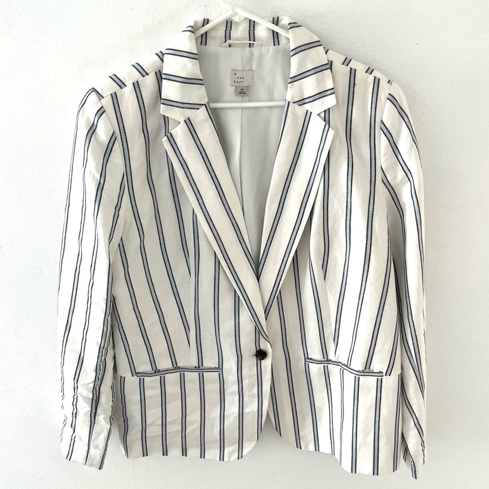 a new day White and Blue Striped Linen Blazer, Size: 18